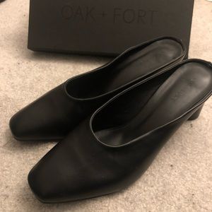 Oak and Fort Mules
